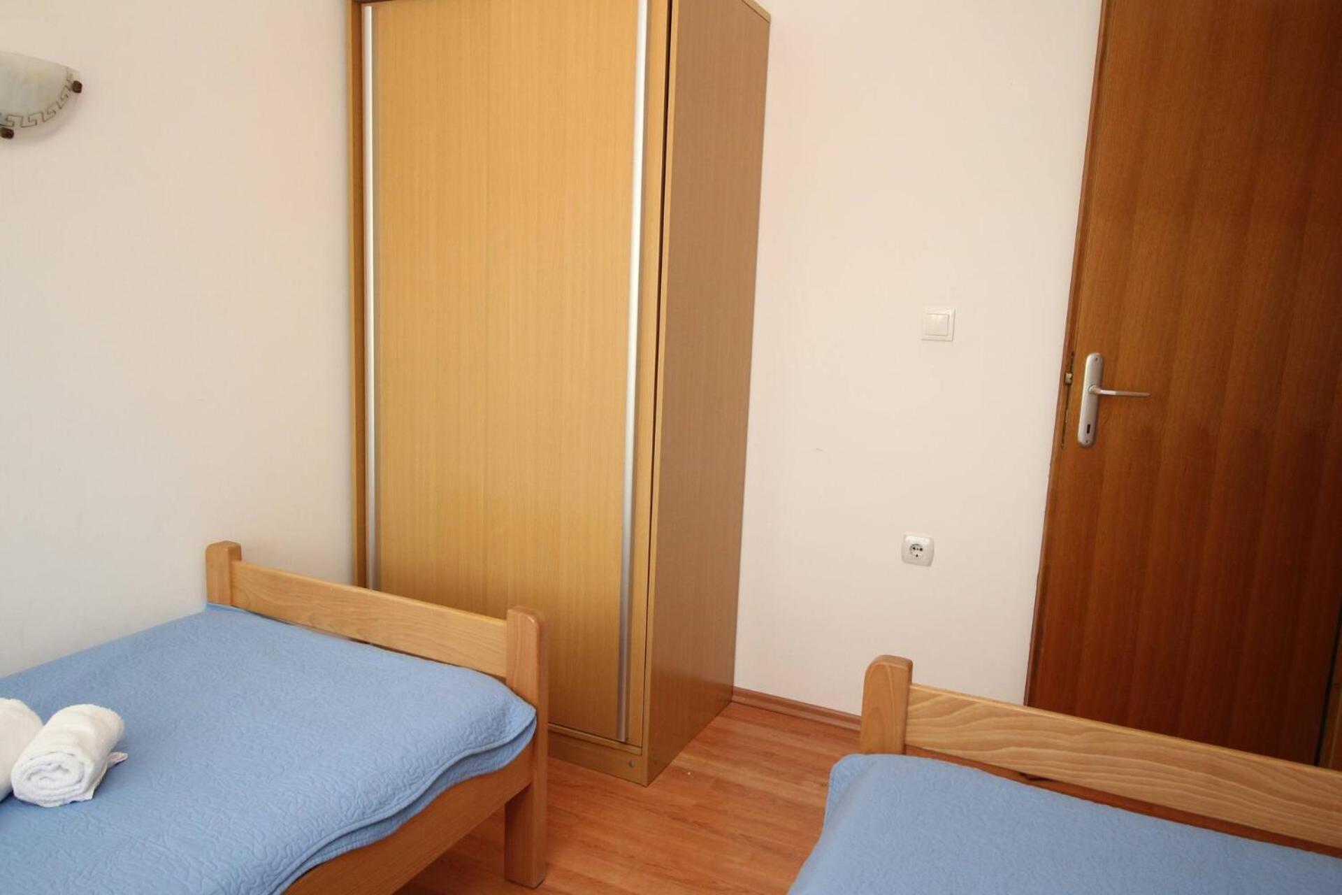Apartments Knezevic Baška Exterior foto